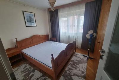 Apartament cu 3 camere decomandat în Dacia - 4