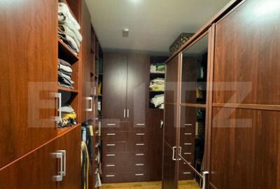 Casa impresionanta , 250 mp , cu gradina generoasa 1000 mp , - 9