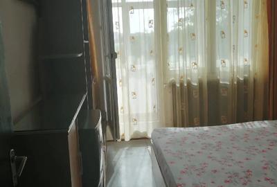 Vanzare apartament 3 camere+boxa in Drumului Taberei Valea Argesului. - 2