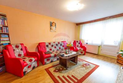 Apartament cu 4 camere decomandat în Craiter - 12