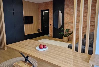 Apartament cu 2 camere decomandat în Republicii - 2