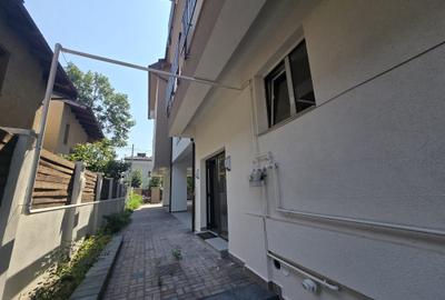 Damaroaia,Izbiceni,Curte proprie 60mp, Ocazie - 9