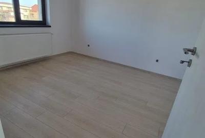 Casă individuală cu 5 camere cu Canalizare în Otopeni - 18