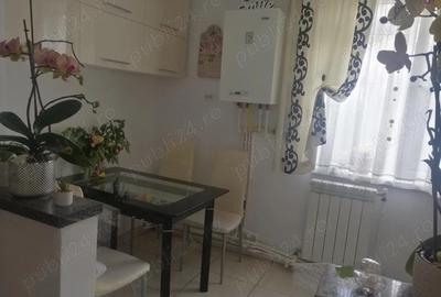 Persoana fizica, vand apartament cu doua camere, etaj 2. - 5