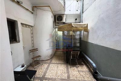 Apartament cu 3 camere semidecomandat, mobilat în Unirii - 1