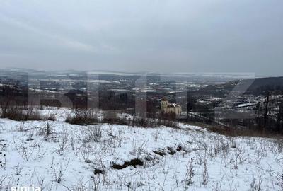 Teren de 1240 mp, în Tomești - 2