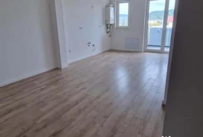 Apartament cu 2 camere decomandat în Vest - 6