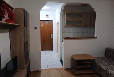 Garsonieră nedecomandată în Central - 4