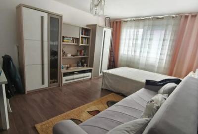 Apartament cu 2 camere decomandat în Siret - 1