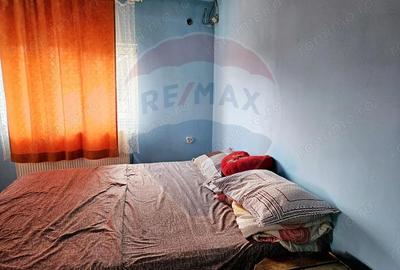 Casă cu 5 camere cu Teren 3072 Mp în Cicârlău - 4