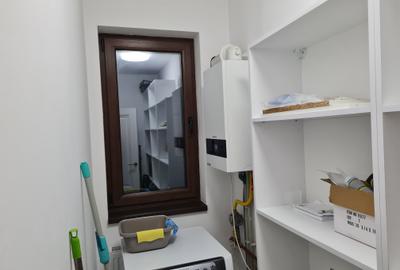 Duplex cu 4 camere cu Canalizare în Central - 12