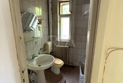 Apartament cu 2 camere decomandat, mobilat în Regie - 10
