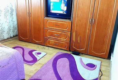 Apartament cu 3 camere semidecomandat în Micro 3 - 4