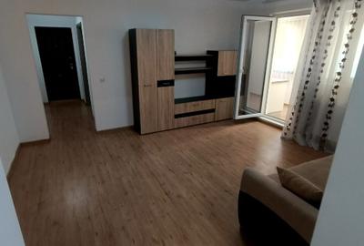 Apartament cu 3 camere, complet renovat! Târgoviște micro 11