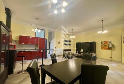 Apartament 3 camere, curte cu acces auto, ULTRACENTRAL