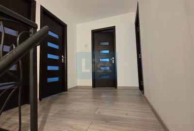 Casă cu 5 camere cu Teren 211 Mp în Eșelnița - 10