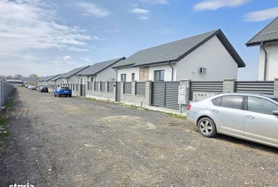 Casă cu 4 camere cu Teren 400 Mp în Domnești - 2