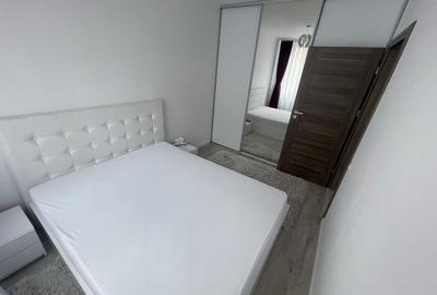 Apartament cu 2 camere decomandat în Decebal - 3