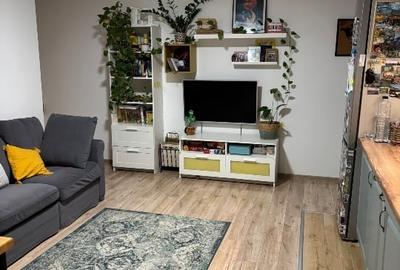 90.500 € | Apartament 3 camere + pod depozitare | Girocului | 54 mp | Proprietar - 11