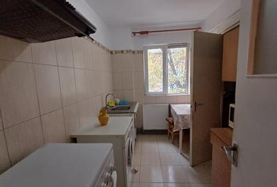 Apartament cu 3 camere semidecomandat, mobilat în Tătărași - 5
