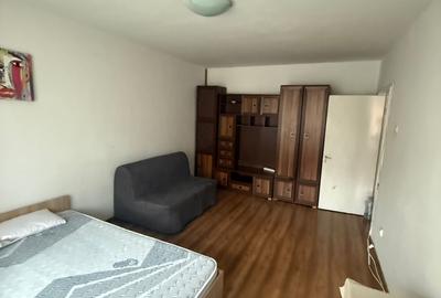 Garsonieră decomandată, mobilată în Dristor - 2