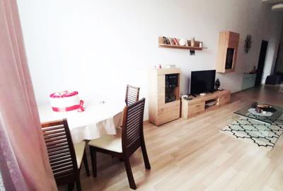 Apartament cu 3 camere semidecomandat, mobilat în Central - 3