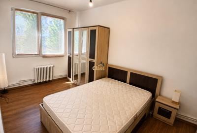 Apartament cu 2 camere semidecomandat, mobilat în Semicentral