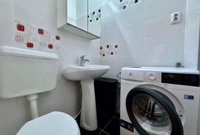 Apartament cu 3 camere decomandat, mobilat în 13 Septembrie - 18