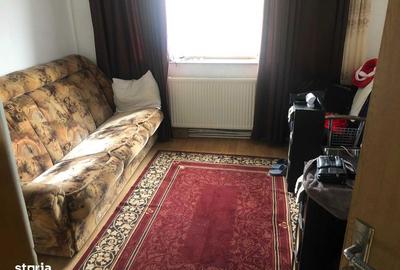 Apartament cu 3 camere decomandat în Ultracentral