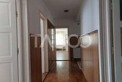 Birou, de 155 mp, în Cisnădie - 15