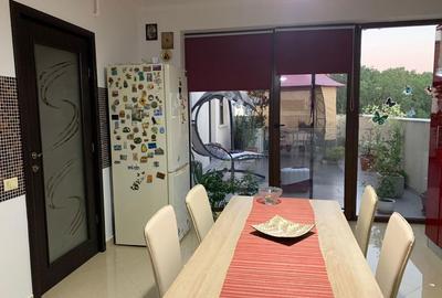 Apartament cu 3 camere decomandat în Găvana