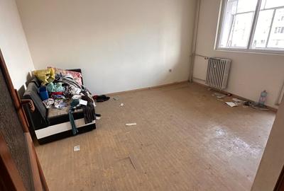 Apartament cu 2 camere decomandat în Micro 20 - 9