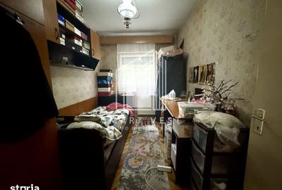 Apartament cu 3 camere decomandat în Micro 17 - 10