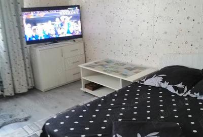 Casă cu 5 camere cu Teren 1000 Mp în Slănic - 4