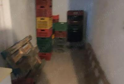 Spațiu comercial, de 120 mp, în Central