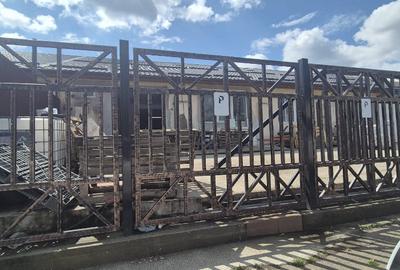 Spațiu comercial, de 500 mp, în Industrială - 6