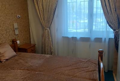 Apartament cu 2 camere decomandat în Micro 9 - 5
