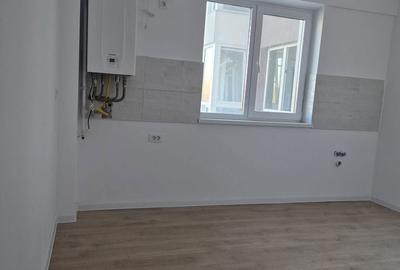 Apartament cu 2 camere decomandat în Gherăiești - 6