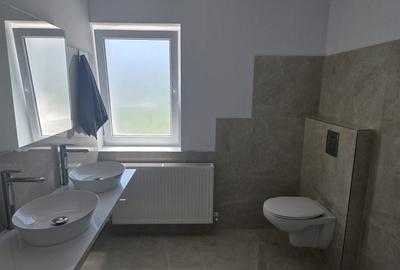 Apartament cu 3 camere decomandat în Central - 7