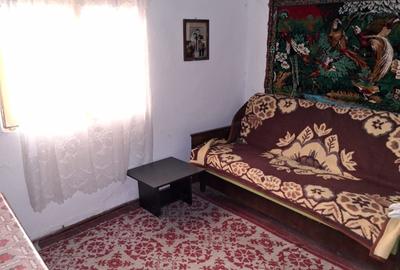 Casă cu 3 camere în Lipia