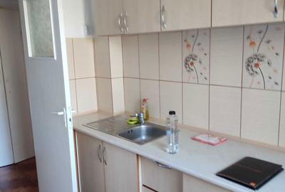 Apartament cu 2 camere semidecomandat în Crâng - 1