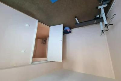 Apartament cu 4 camere decomandat în Central - 1