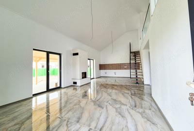 Casă cu 4 camere cu Teren 500 Mp în Drăganu - 2