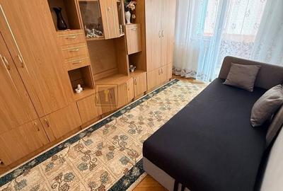 Apartament cu 3 camere decomandat, mobilat în Complex Studențesc - 13