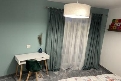 Inchiriez apartament 32 mp - 2