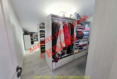 VILA DEOSEBITA De Lux Pite?ti Stradala 250 Mp. Utili Teren 1400 Mp. - 2