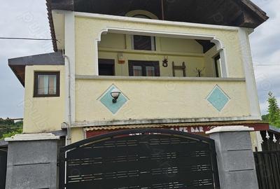 Casă cu 3 camere în Batoți - 9