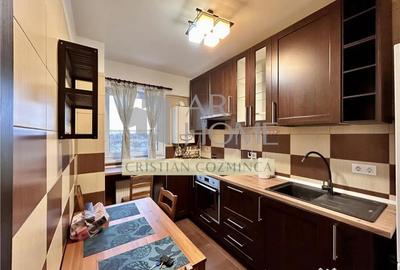 Apartament cu 3 camere decomandat în 9 Mai - 7