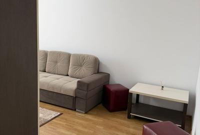 Garsonieră decomandată în Titan - 2