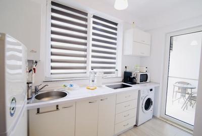 Apartament coquet Mamaia White Tower termen lung - 10